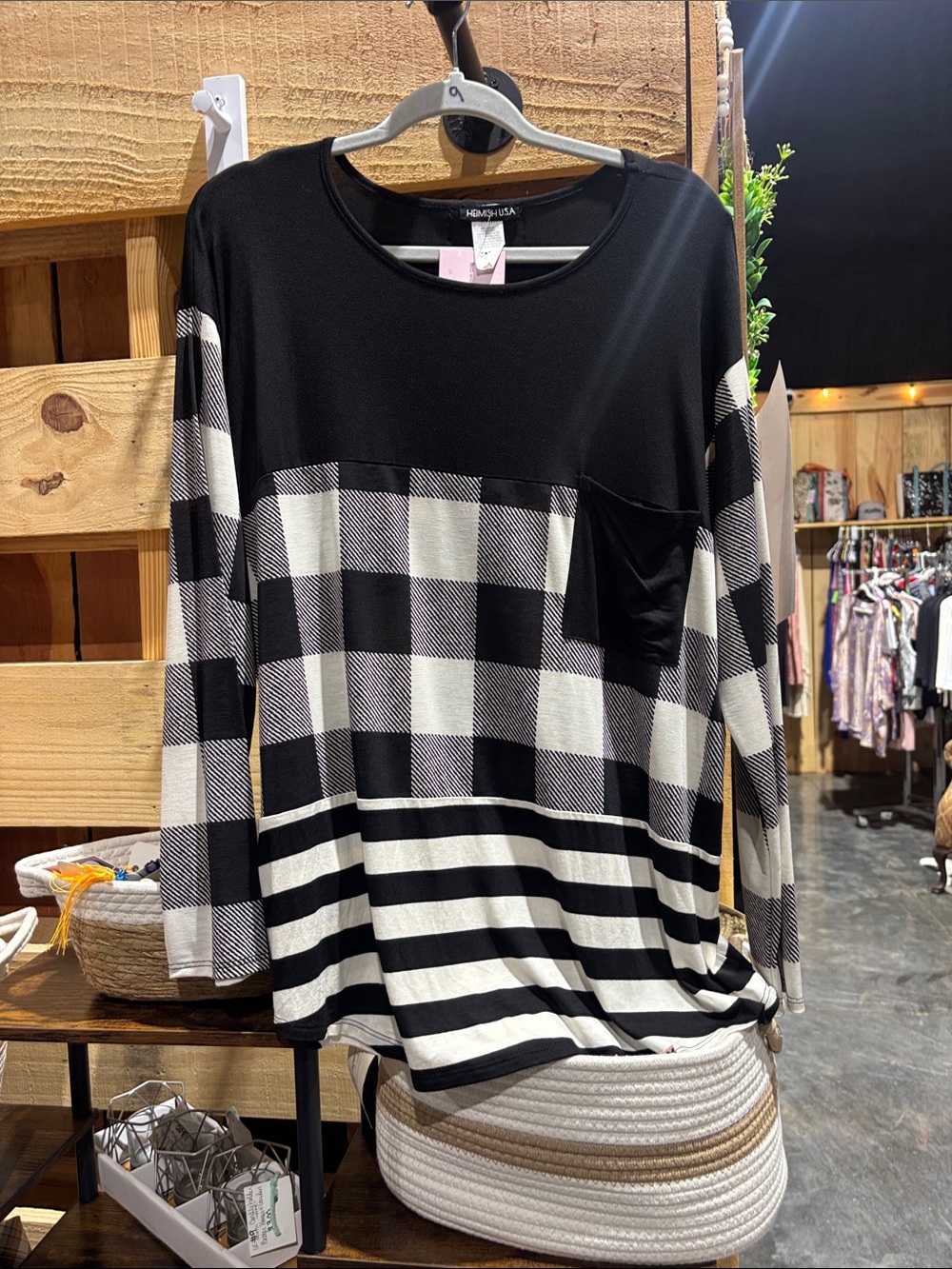 New boutique Heimish top